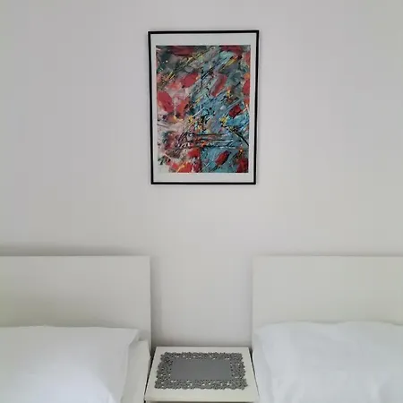 Luka's & 호스텔