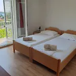 Hostel Luka's &