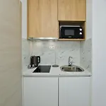 Хостел Luka's & *